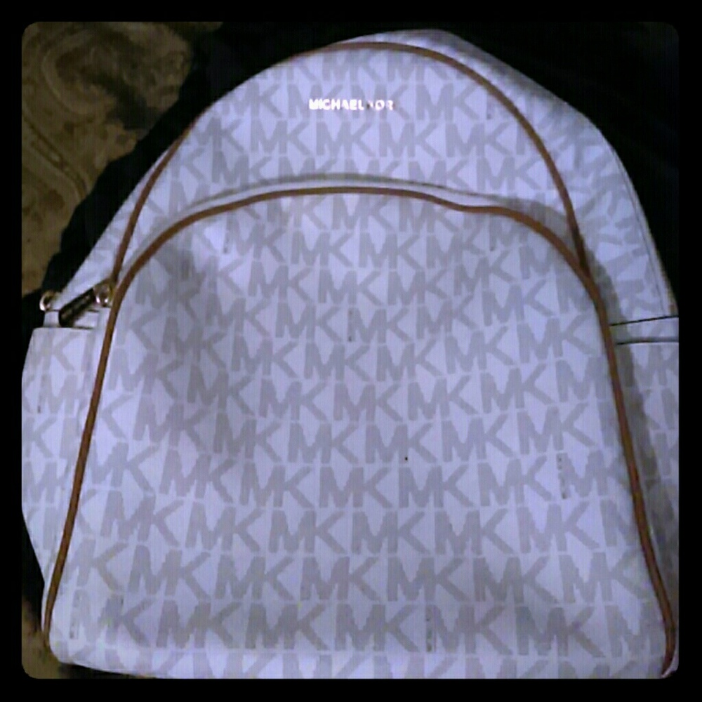 MK BAG